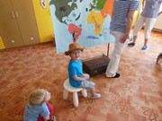 Divadlo Cestujeme kolem světa za pohádkou